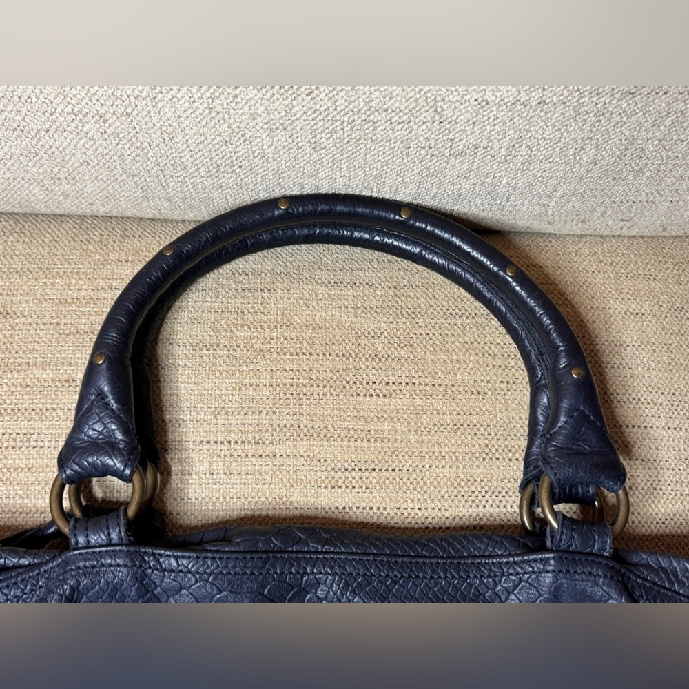 Moni Moni Splendor Tote Satchel PRICE DROP! - Picture 9 of 13